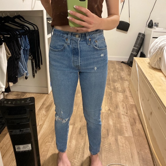 Levi’s 501 Skinny Jean - Picture 4 of 4